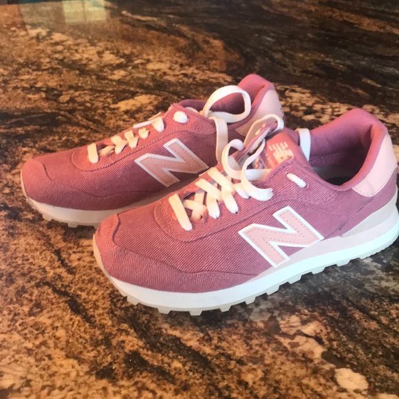 new balance canvas tennis shoes